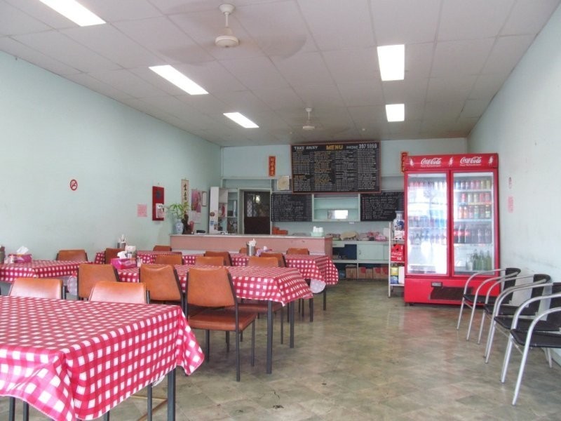 55 Old Cleveland Road, Greenslopes QLD 4120