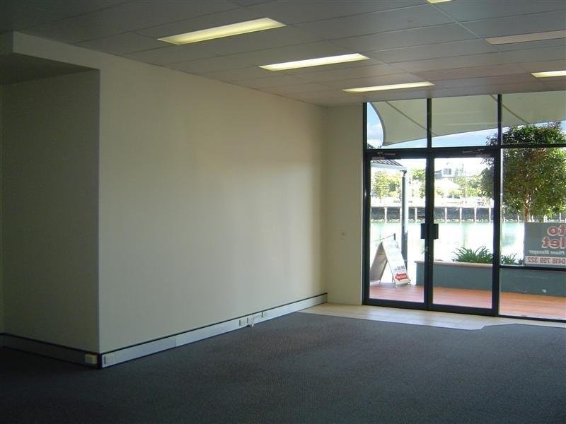 Unit 4,20 Masthead Drive, Raby Bay QLD 4163