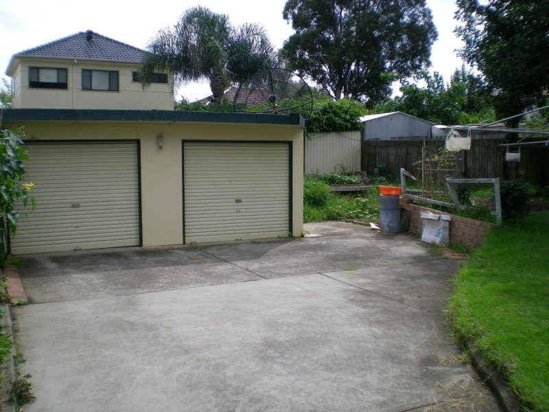 2 Maude Street, Regents Park NSW 2143