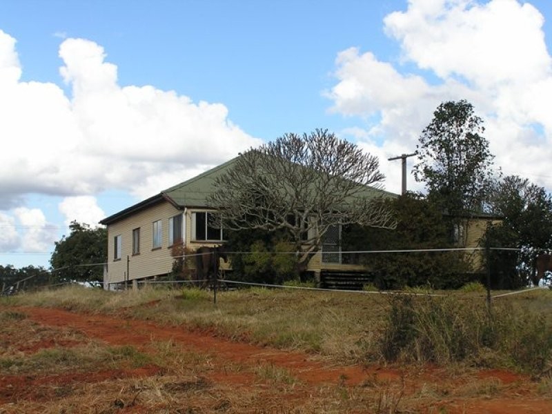 26 Lindeman Road, Beerwah QLD 4519