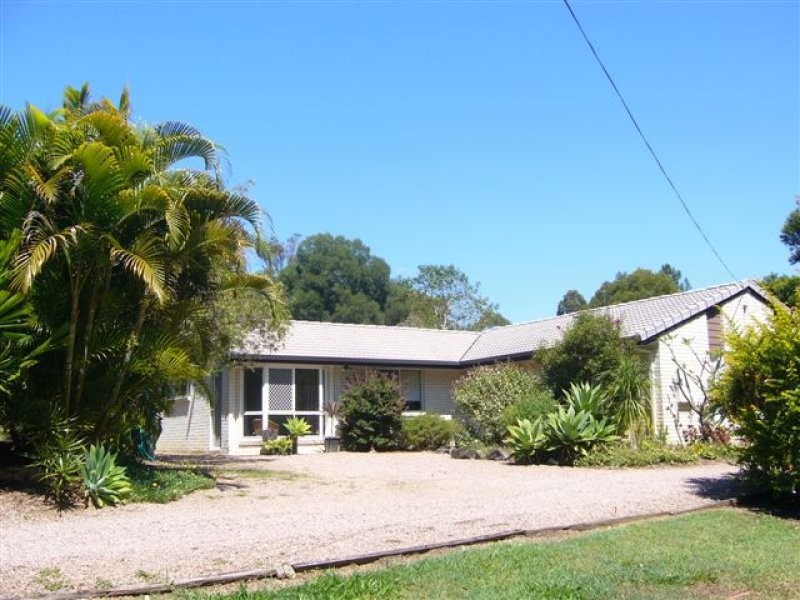 18 Julian Street, Peachester QLD 4519