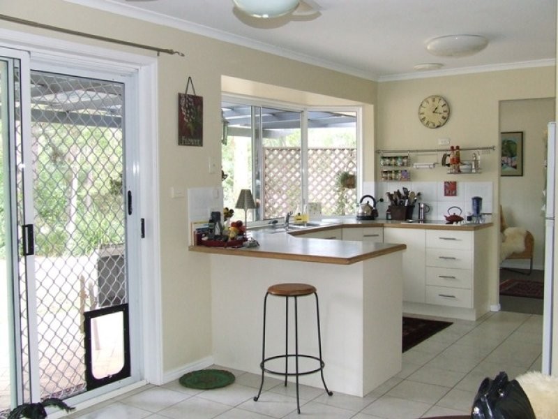 18 Julian Street, Peachester QLD 4519