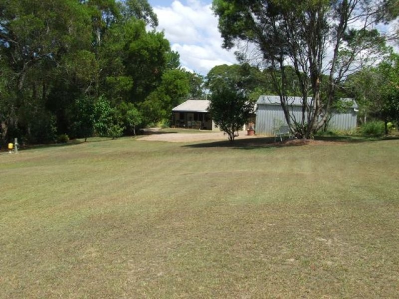 18 Julian Street, Peachester QLD 4519