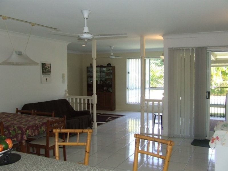 76 Mountain Vista Drive, Glass House Mountains QLD 4518