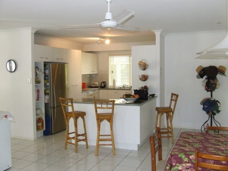 76 Mountain Vista Drive, Glass House Mountains QLD 4518