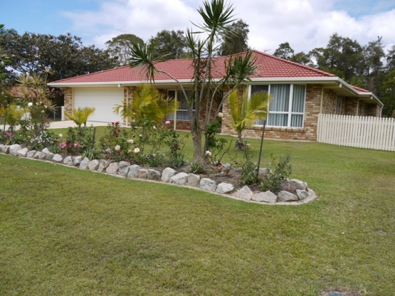 51 Newton Drive, Beerwah QLD 4519