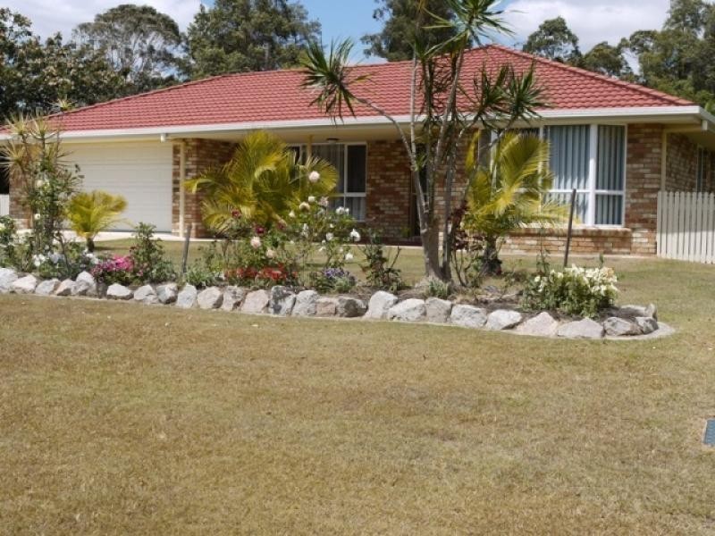 51 Newton Drive, Beerwah QLD 4519