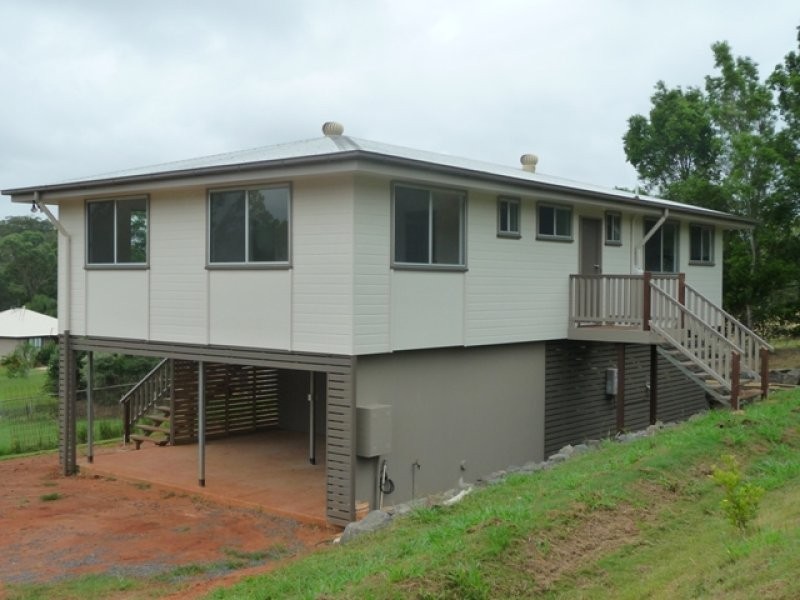 72 Sahara Road, Glass House Mountains QLD 4518