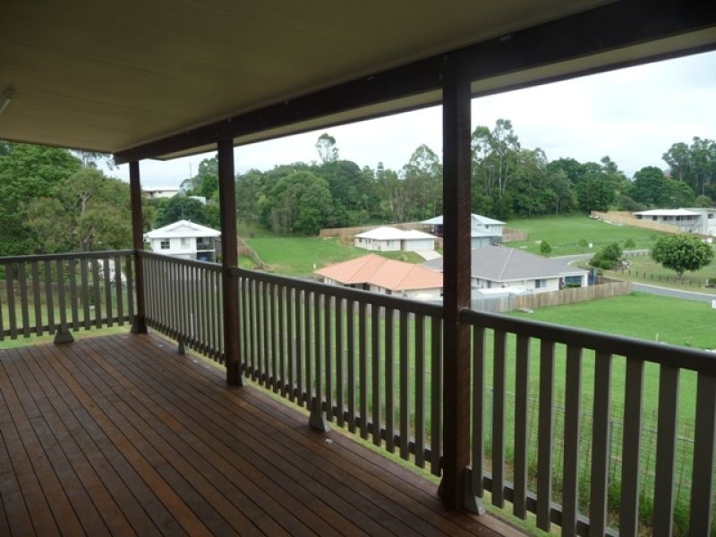 72 Sahara Road, Glass House Mountains QLD 4518