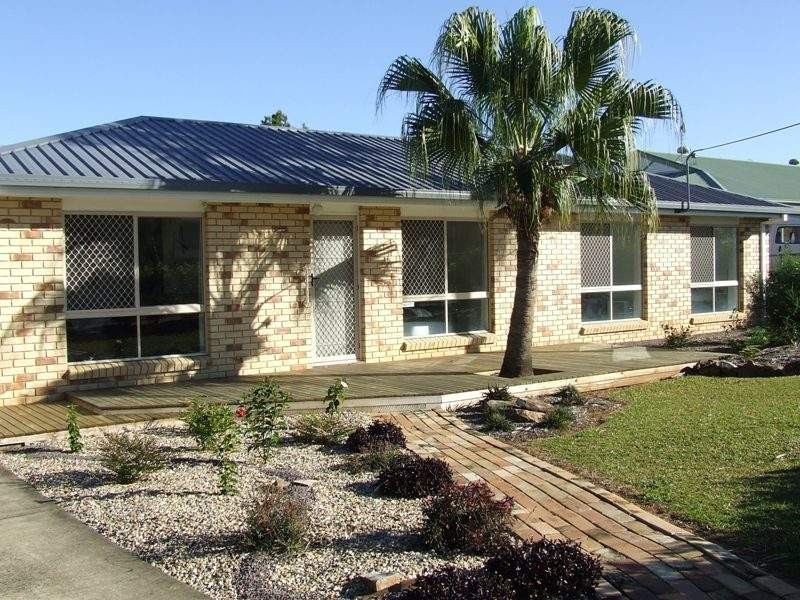 17 Arcadia Drive, Beerwah QLD 4519
