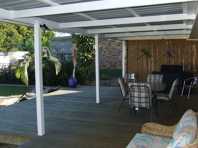 17 Arcadia Drive, Beerwah QLD 4519