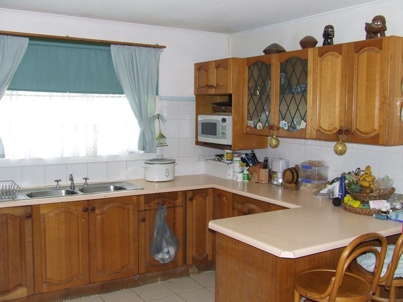 7 Spanner Road, Glass House Mountains QLD 4518