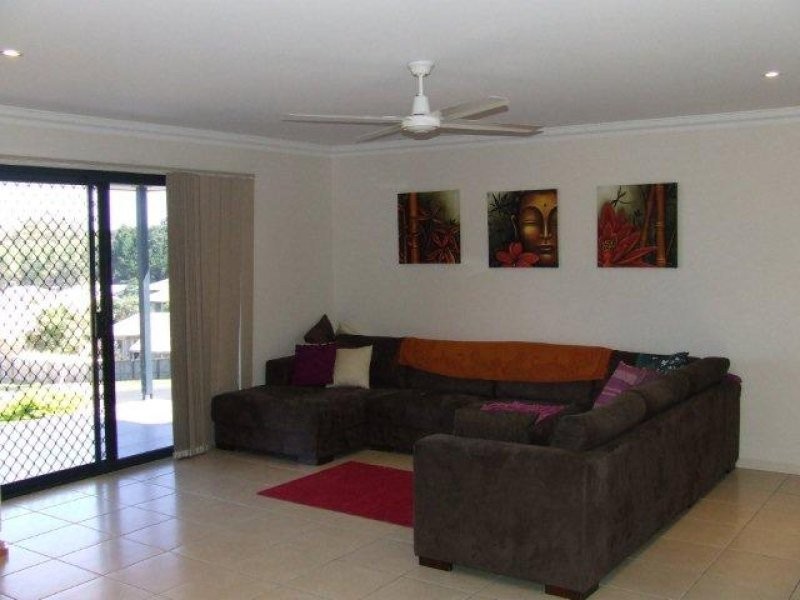 7 Cayenne Court, Glass House Mountains QLD 4518