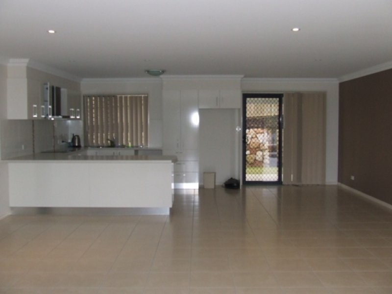 7 Cayenne Court, Glass House Mountains QLD 4518