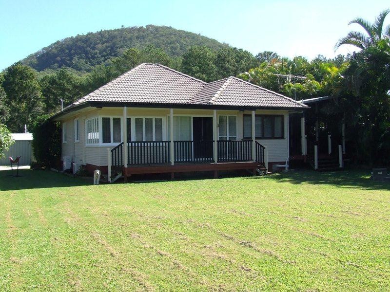 9 Anzac Avenue, Beerburrum QLD 4517