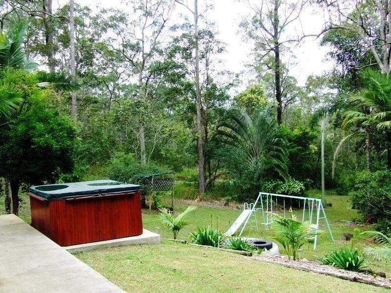1923 Old Gympie Road, Glass House Mountains QLD 4518