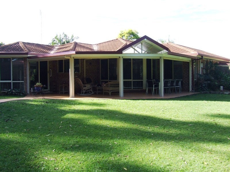 21 Dana Close, Glass House Mountains QLD 4518