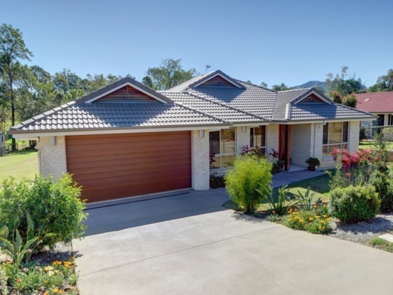 29 Toriana Place, Beerwah QLD 4519