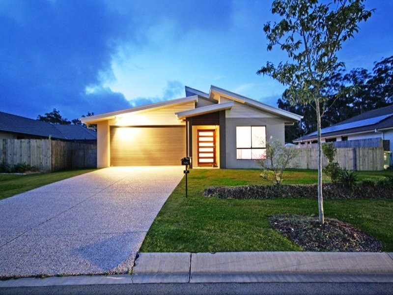 17 Monarch Place, Beerwah QLD 4519