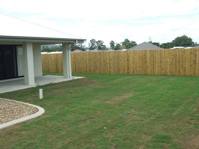 7 Red Ash Court, Beerwah QLD 4519