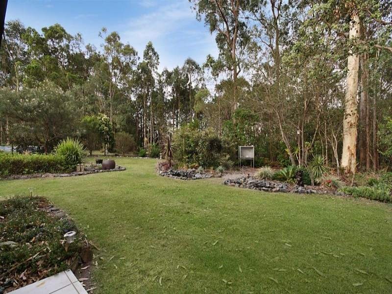9 Taryn Close, Glass House Mountains QLD 4518