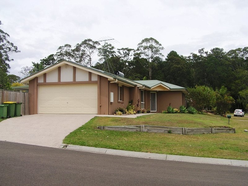 8 Coljohn Street, Landsborough QLD 4550