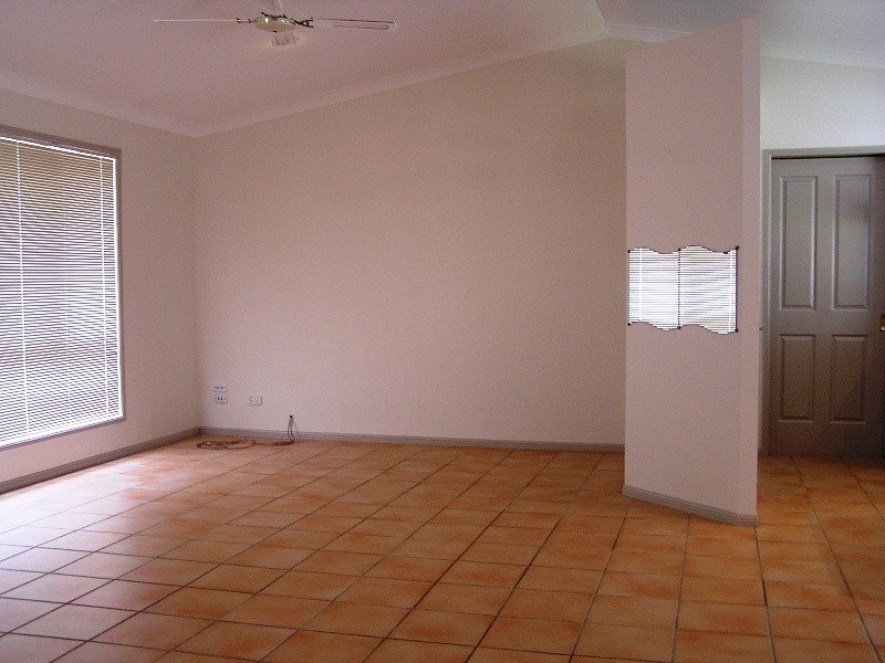 8 Coljohn Street, Landsborough QLD 4550