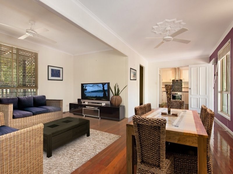 64 Julian Street, Peachester QLD 4519