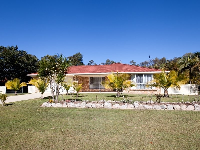 51 Newton Drive, Beerwah QLD 4519