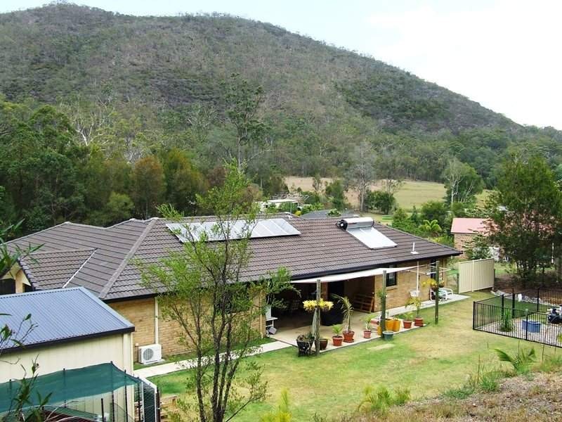 2 Bloomfield Place, Beerwah QLD 4519