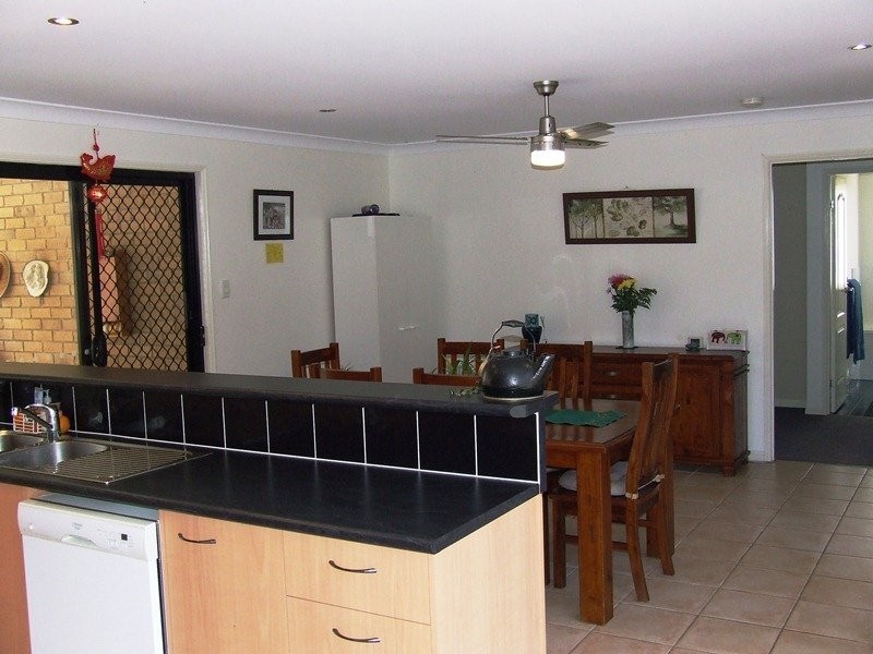 2 Bloomfield Place, Beerwah QLD 4519