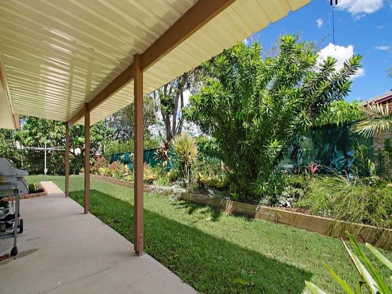 2 Sidha Avenue, Glass House Mountains QLD 4518