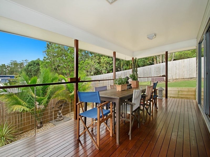 1 Dollarbird Place, Glass House Mountains QLD 4518