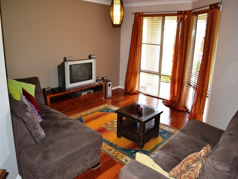 11 Flinders Avenue, Beerwah QLD 4519