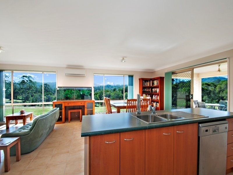 56 Wintergreen Way, Peachester QLD 4519