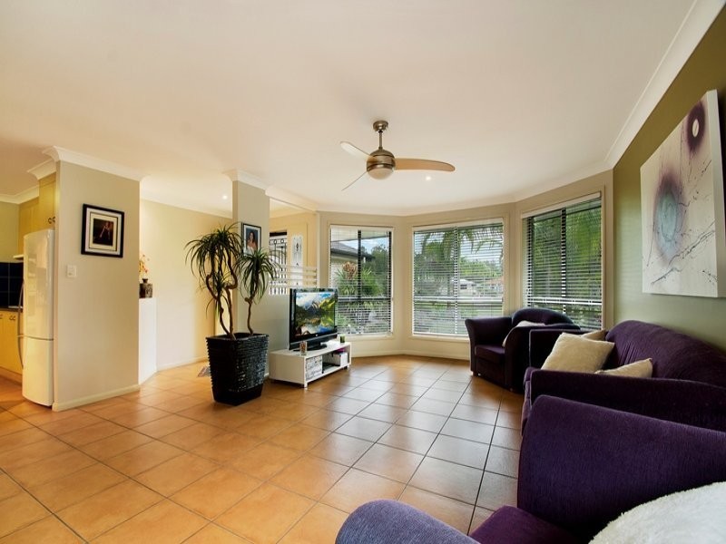 3 Wattlebird Place, Landsborough QLD 4550