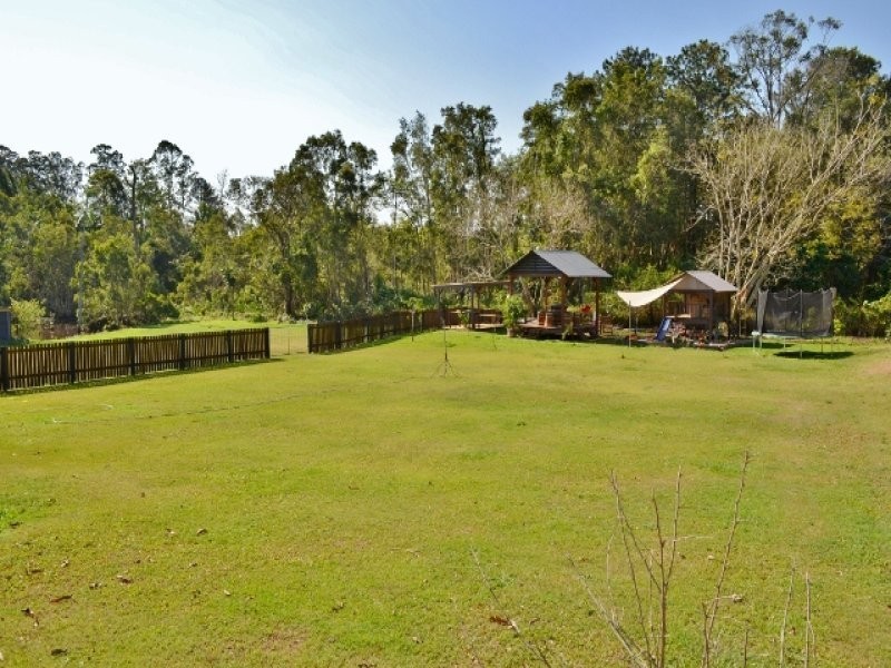 31 Crittenden road, Glass House Mountains QLD 4518