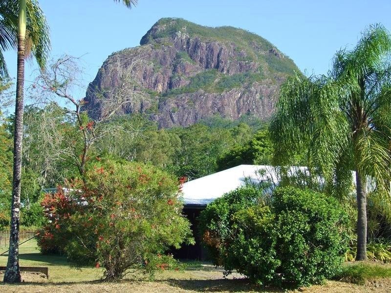 15 Parkview Road, Glass House Mountains QLD 4518