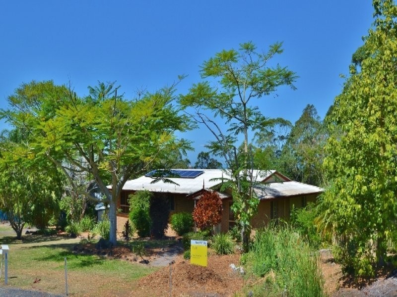 14 Ocean View road, Mount Mellum QLD 4550