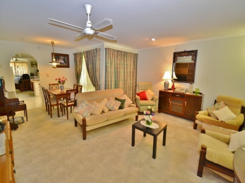 13 Alpha Drive, Glass House Mountains QLD 4518