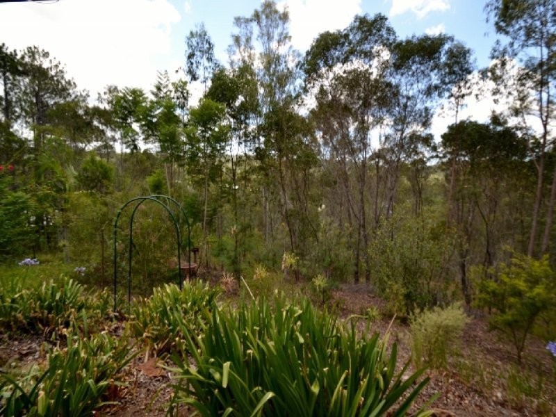413 Connection road, Mooloolah Valley QLD 4553