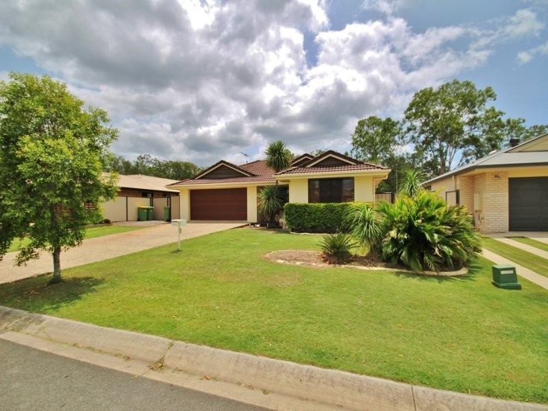 3 Winston Court, Landsborough QLD 4550