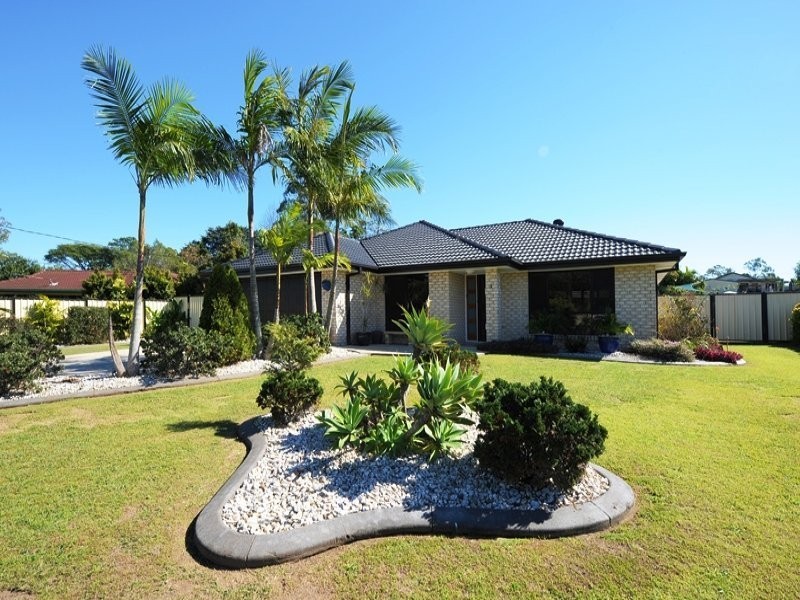 7 Parkview Road, Glass House Mountains QLD 4518