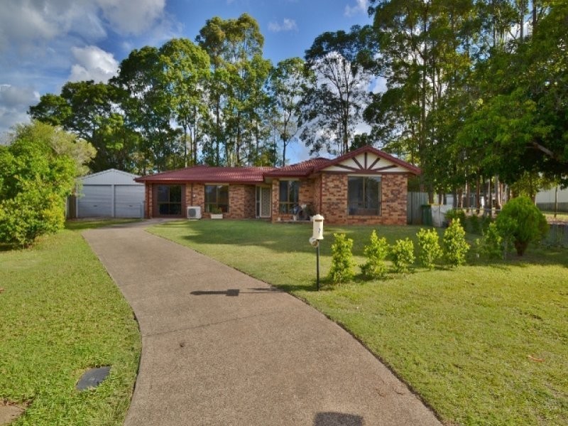 7 Alexandra Ct,, Glass House Mountains QLD 4518