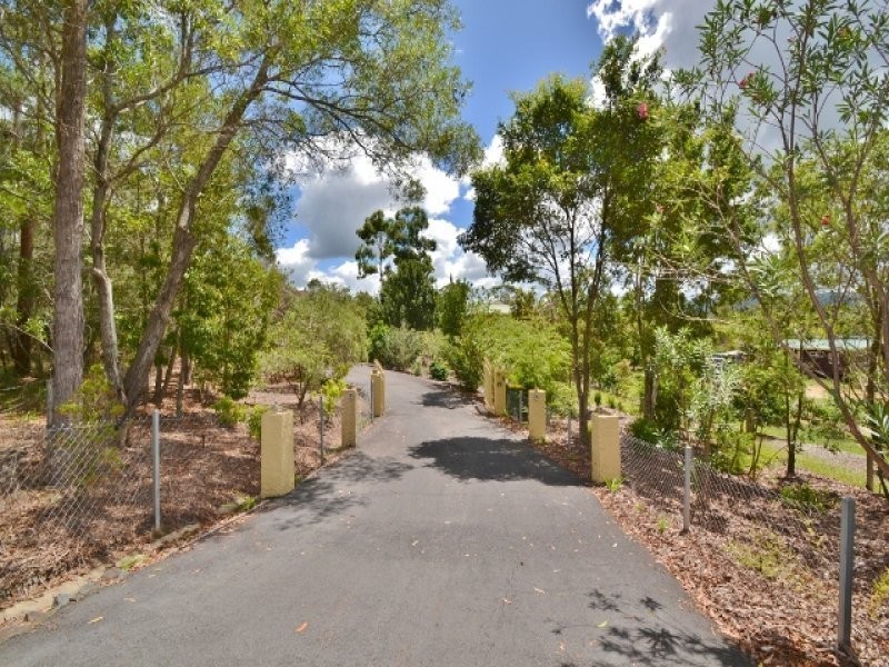 151 Storrs road, Peachester QLD 4519