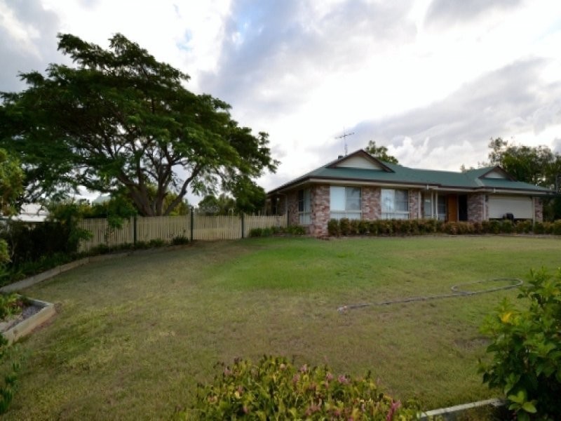 48 Hillside road, Glass House Mountains QLD 4518