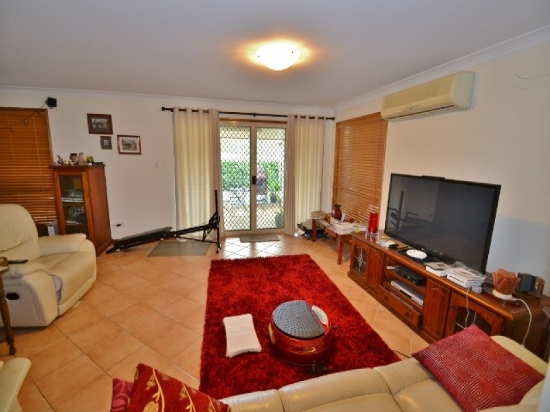 48 Hillside road, Glass House Mountains QLD 4518