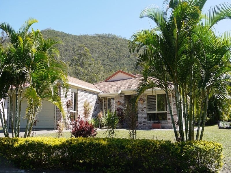 52 Carnarvon Drive, Beerwah QLD 4519