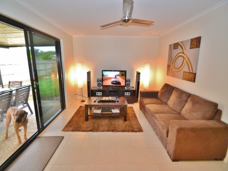 15 Red Ash Court, Beerwah QLD 4519