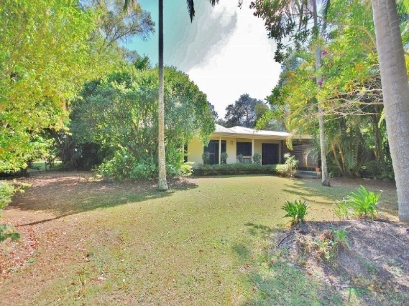 2 Clarkes road, Beerwah QLD 4519